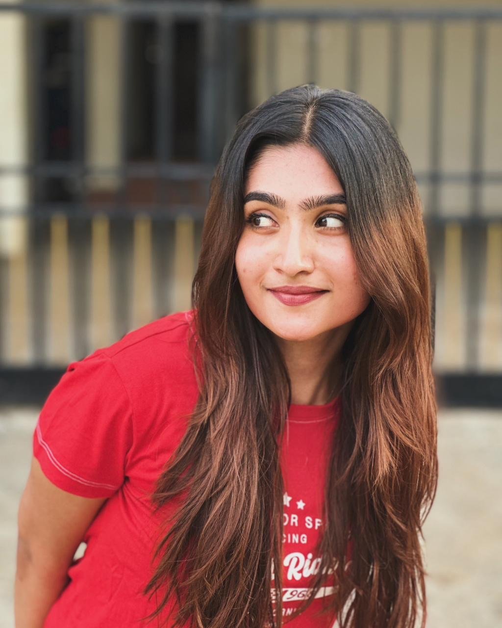 Dheepshika Iyer Actress Portfolio